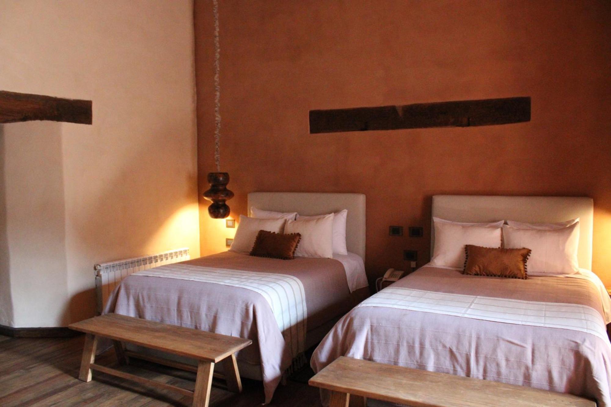 Hotel Ibarra 14 パツクアロ エクステリア 写真